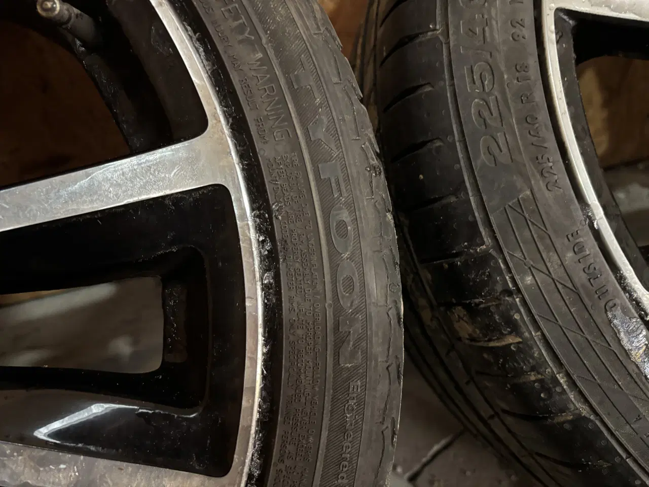 Billede 5 - Mercedes 18” alufælge på sommerdæk 225/40R18