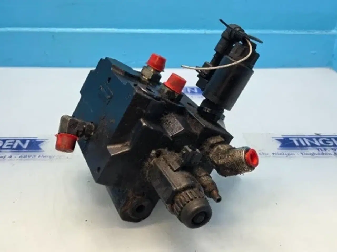 Billede 7 - New Holland CR9.90 Hydraulikventil 87313989