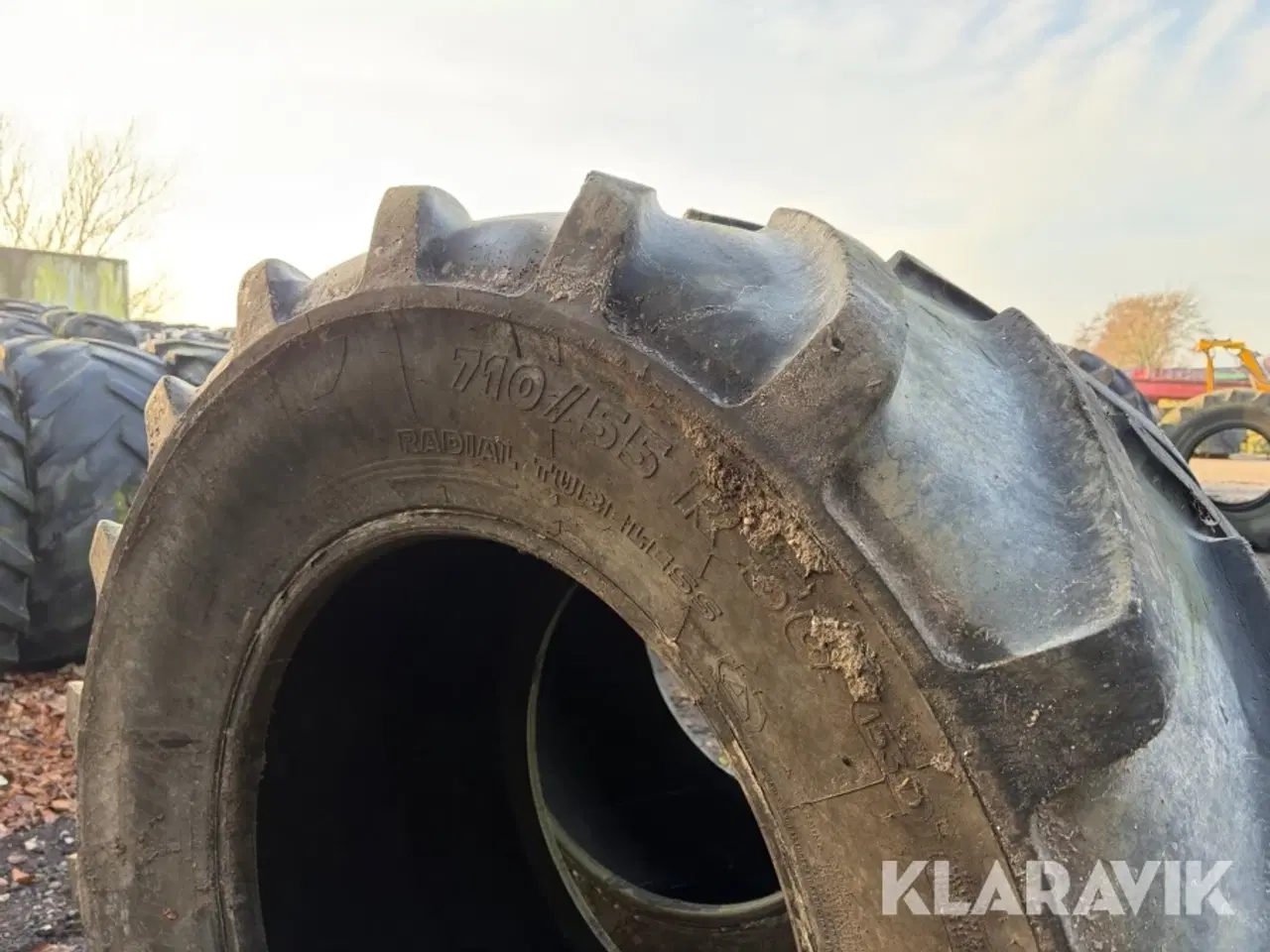 Billede 5 - Landbrugsdæk Michelin 710/55R30 2 styk