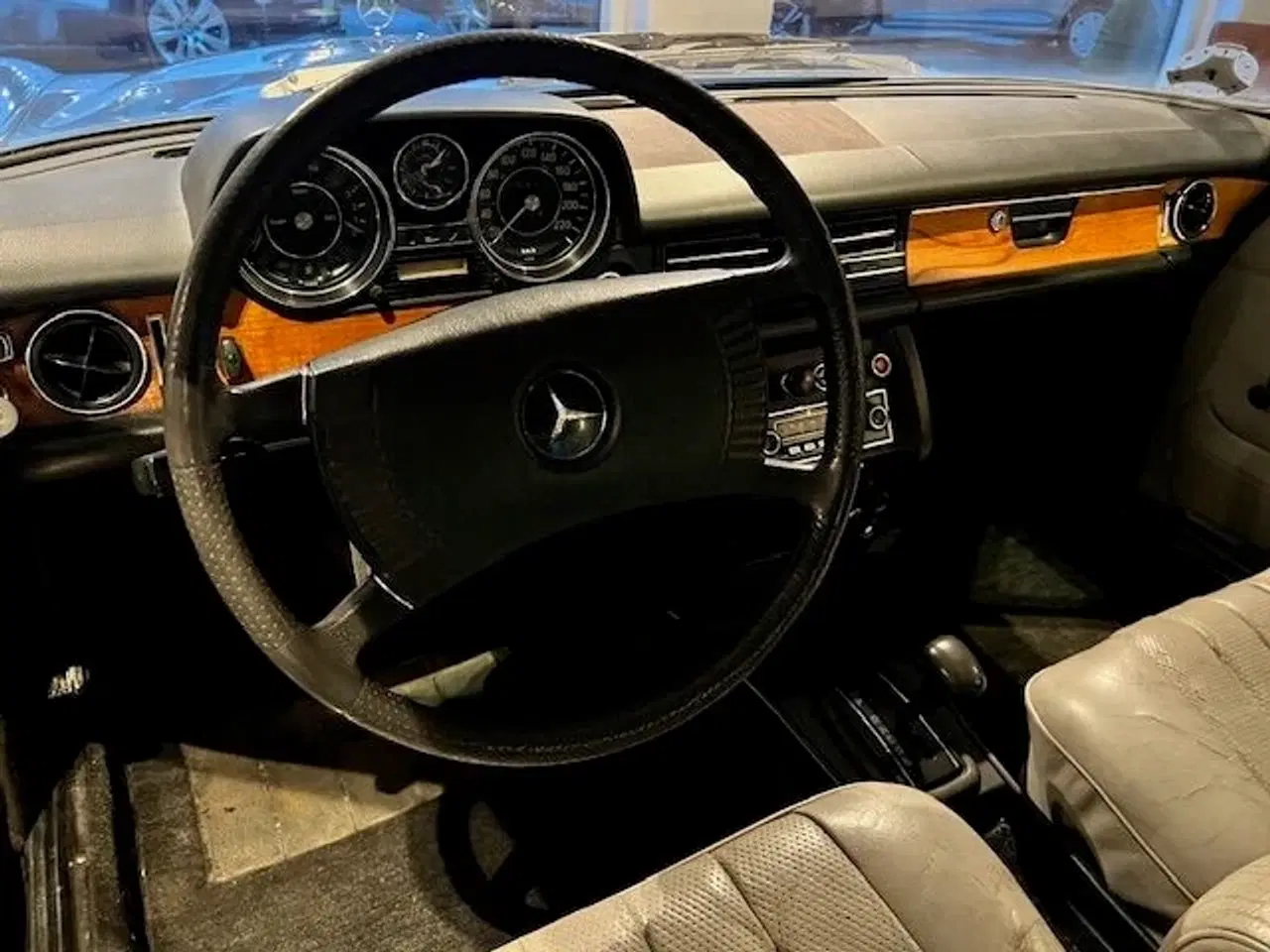 Billede 14 - Mercedes-Benz 250CE 2,5 150HK 2d