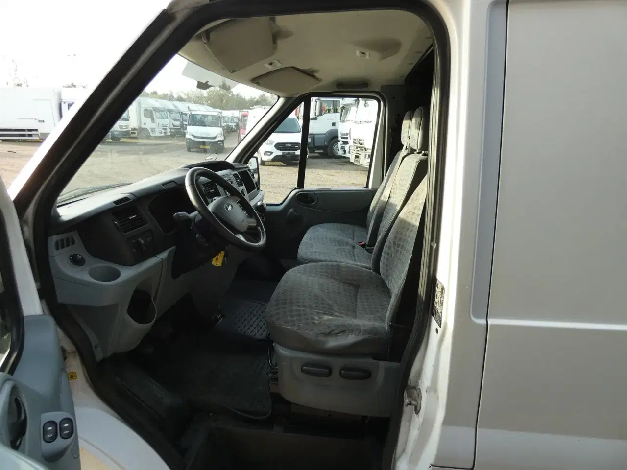 Billede 5 - Ford Transit 300 L 2,2 TDCi  Trend 115HK Van Man.