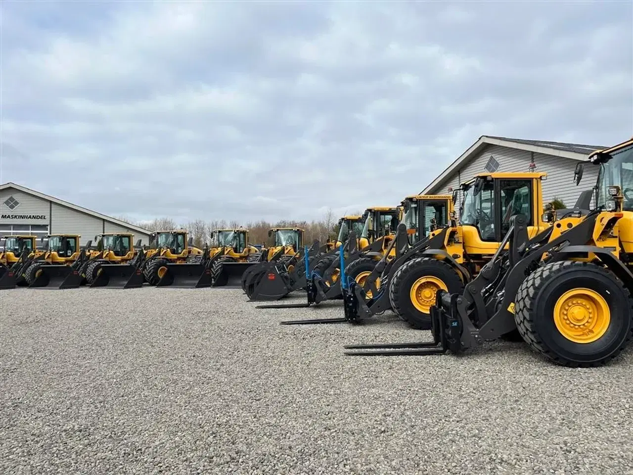 Billede 14 - Volvo SALG & UDLEJNING AF GUMMIGEDER OGSÅ MED FORKØBSRET. SE HER!