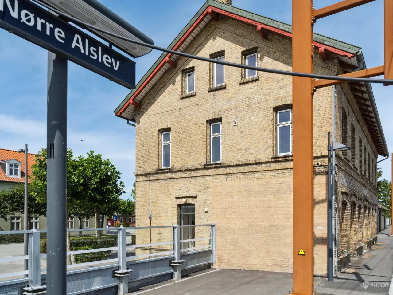 Billede 9 - Nyt liv på Nørre Alslev station.; har du ideen?