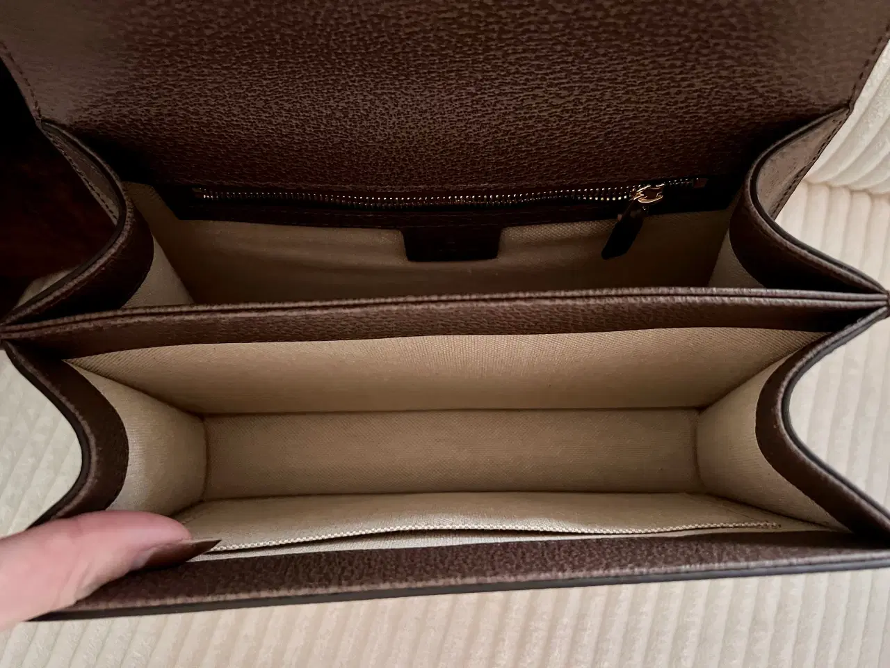 Billede 4 - Flot taske  i meget god kvalitet.