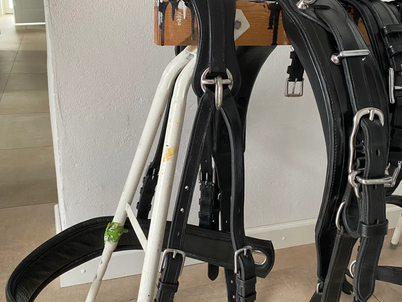 Billede 4 - Seletøj: IDEAL saletsele i sort læder str. full 