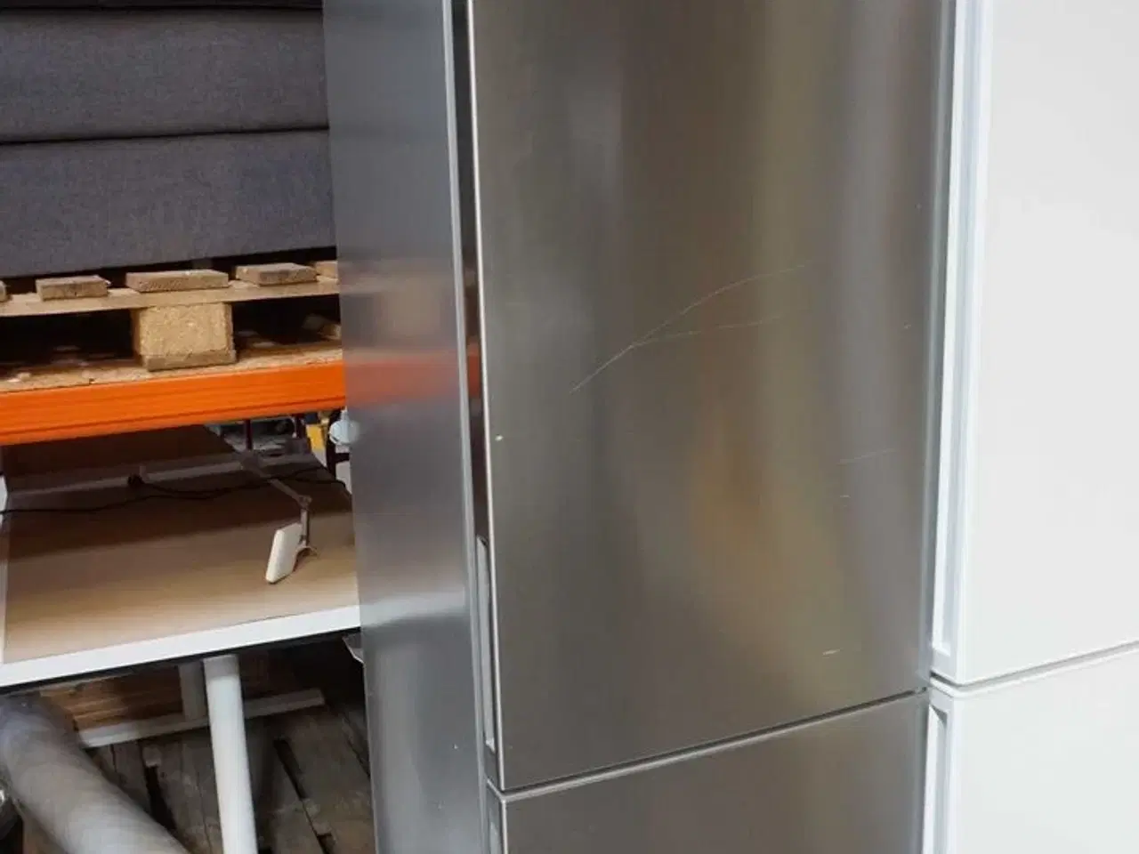 Billede 5 - Electrolux 600 Serien kølefryseskab LNC7ME36X2