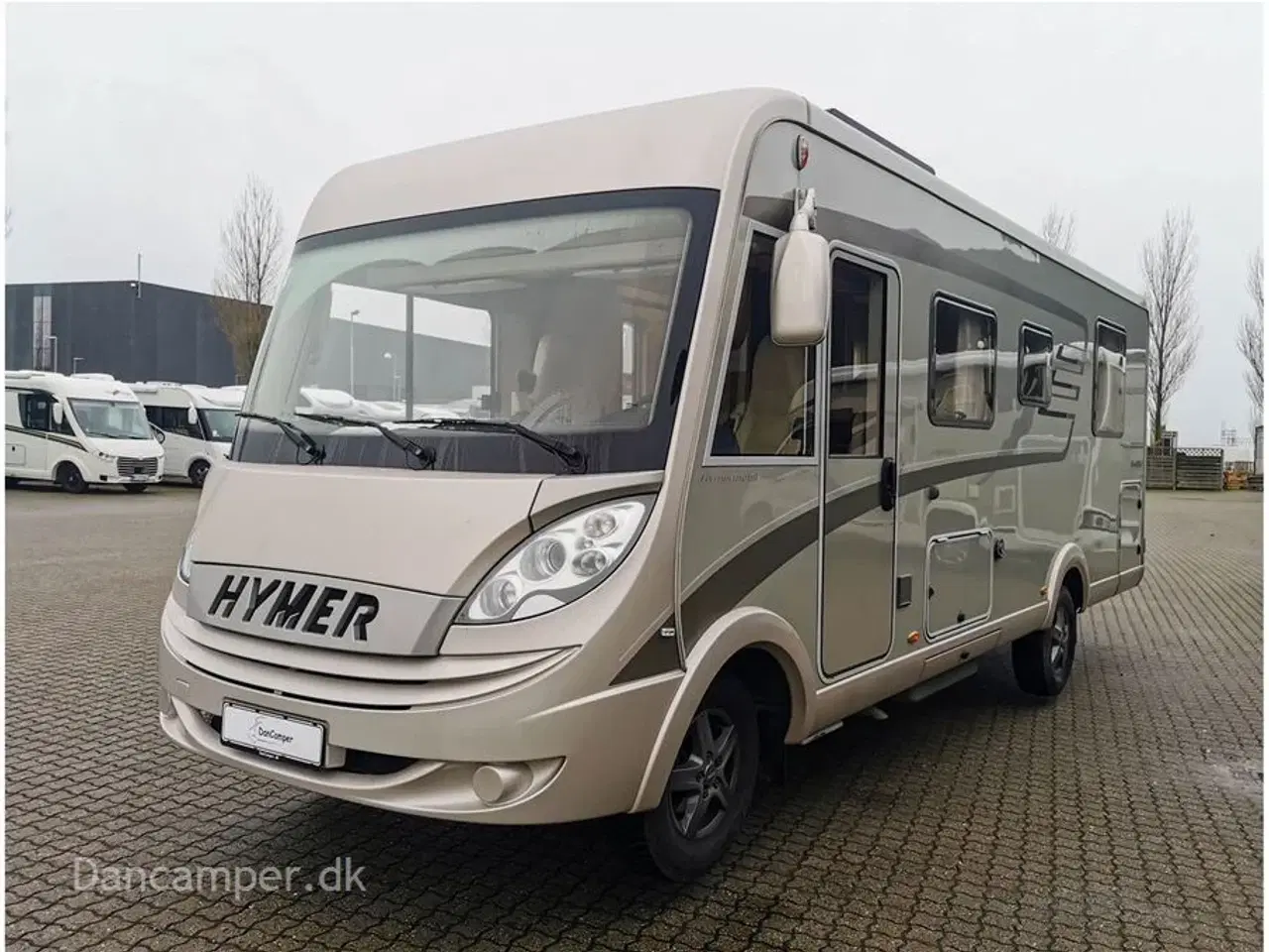 Billede 33 - 2013 - Hymer B 698   ANVISNINGSBIL! FLOT helintegreret Hymer med Queensbed - 4500kg - Solceller, Hydrauliske støtteben, Inverter