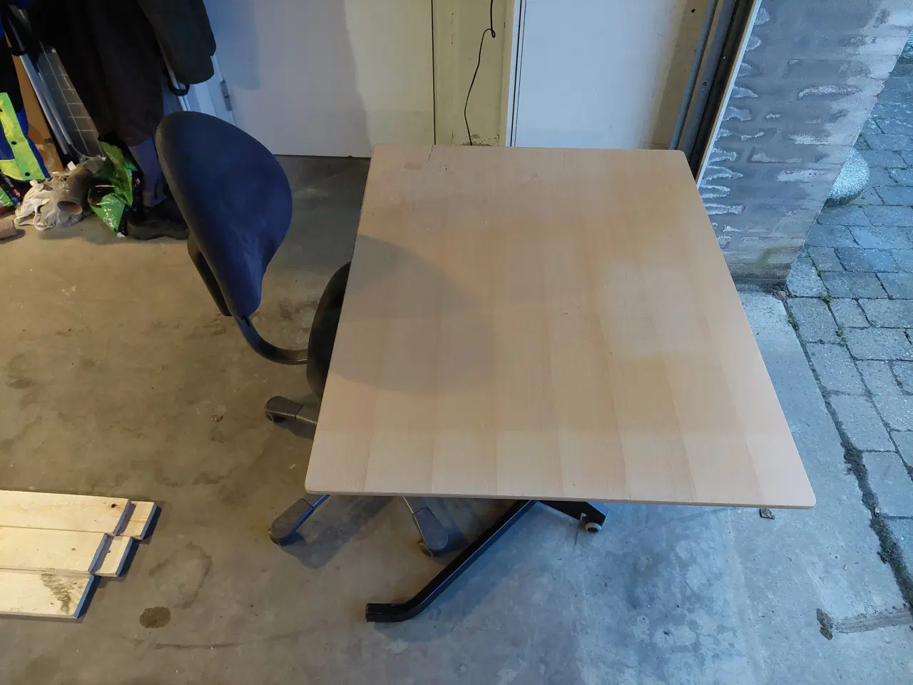 Billede 3 - Hæve-/sænkebord - computerbord, skrivebord