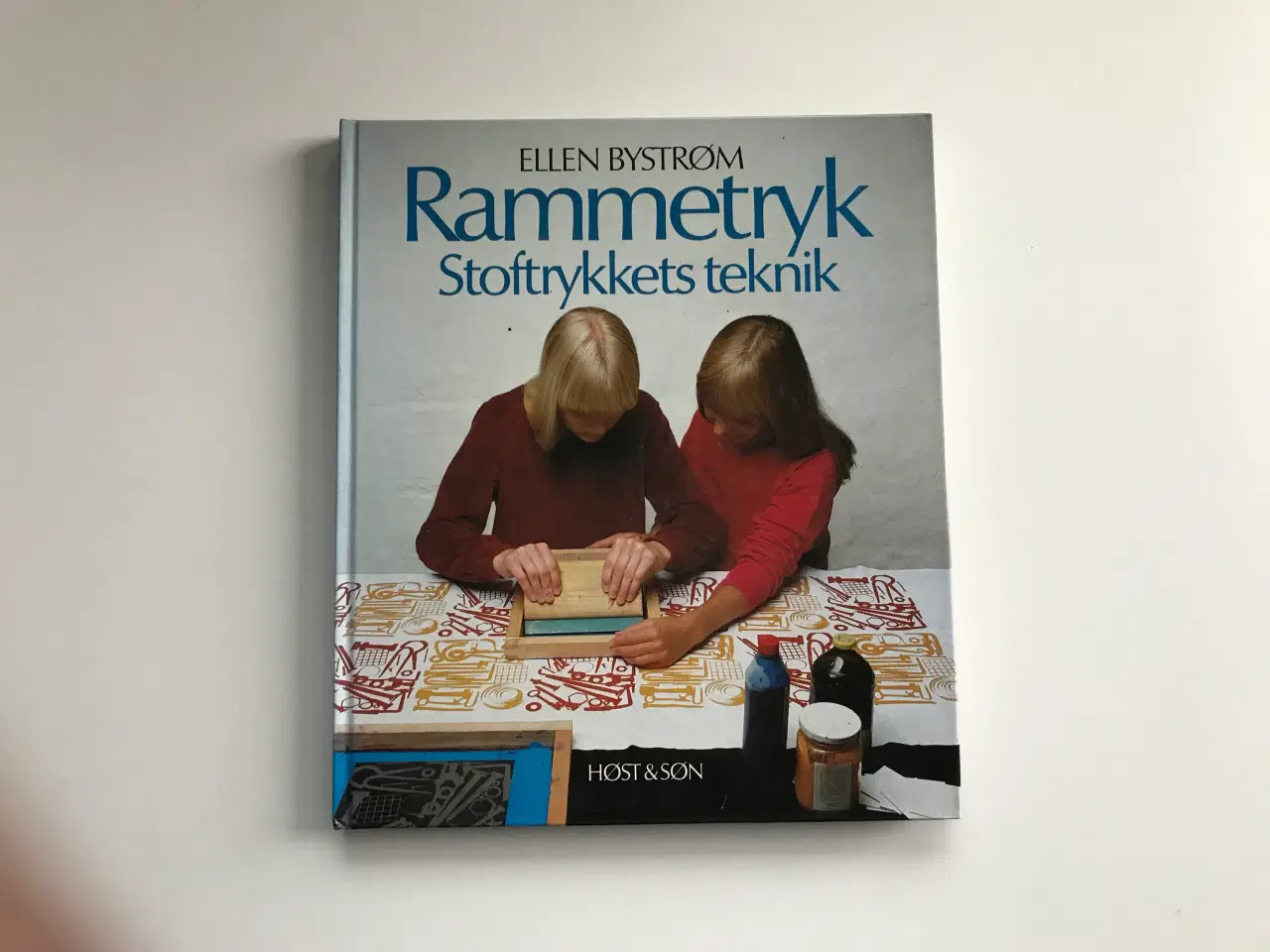 Billede 1 - Rammetryk - Stoftrykkets teknik