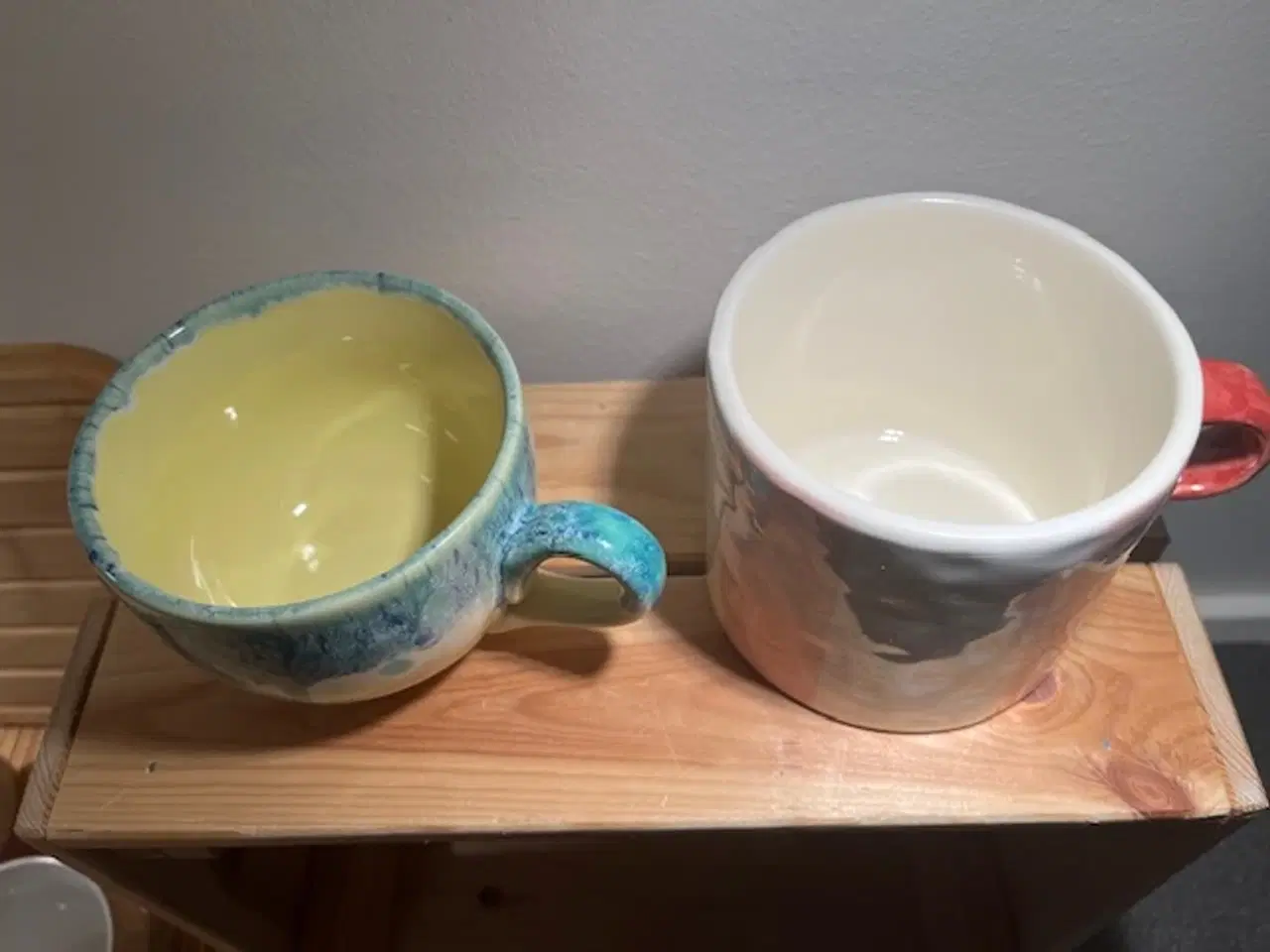 Billede 2 - Smukt keramik-sæt: Anna+Nina krus & håndlavet krus
