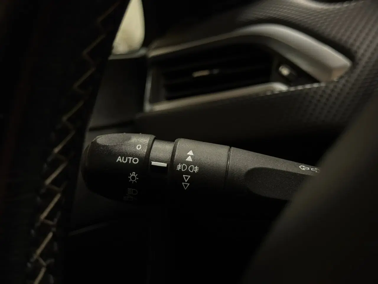 Billede 13 - Peugeot 208 1,6 BlueHDi 100 Allure Sky