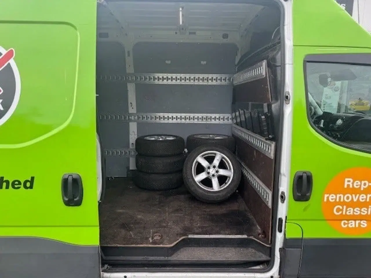 Billede 10 - Iveco Daily 2,3 35S16 10,8m³ Van