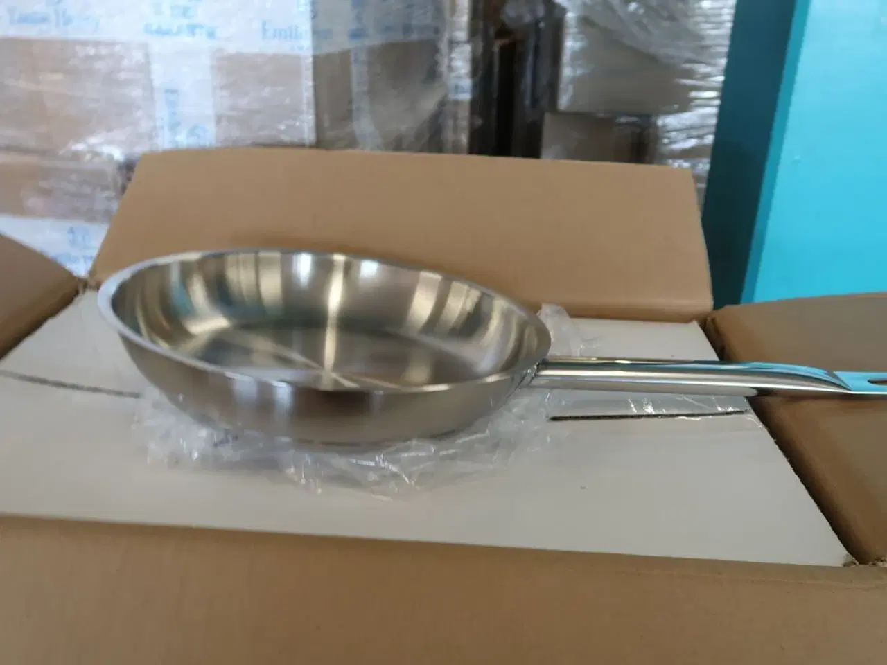 Billede 1 - 2 kasser (4 pr. stk.) Stegepander DIETA HERES  Menigo