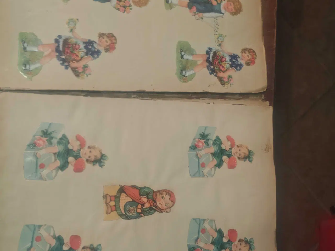 Billede 15 - Gammel bog med mange glansbilleder 