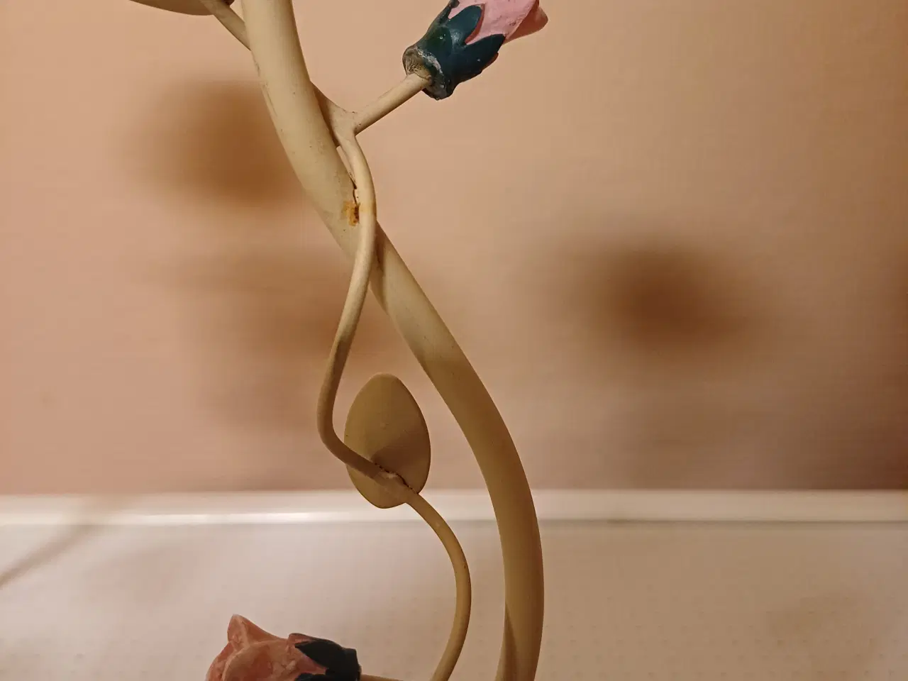 Billede 2 - 5 arms lysestage til fyrfadslys med blomsterranker