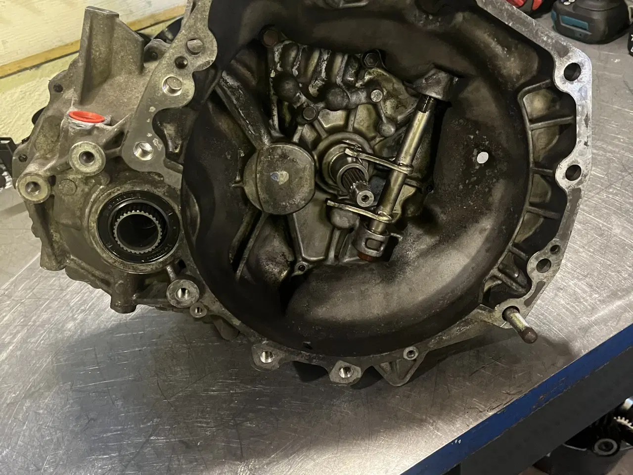 Billede 1 - Renoveret Swift gearkasse 