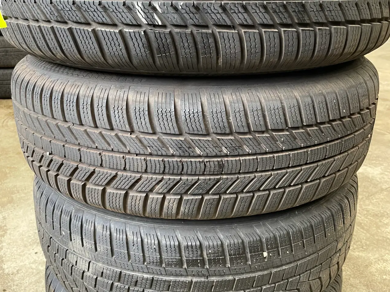 Billede 3 - 17 Vw Tiguan 215/65r17 Ref.A4 vinter