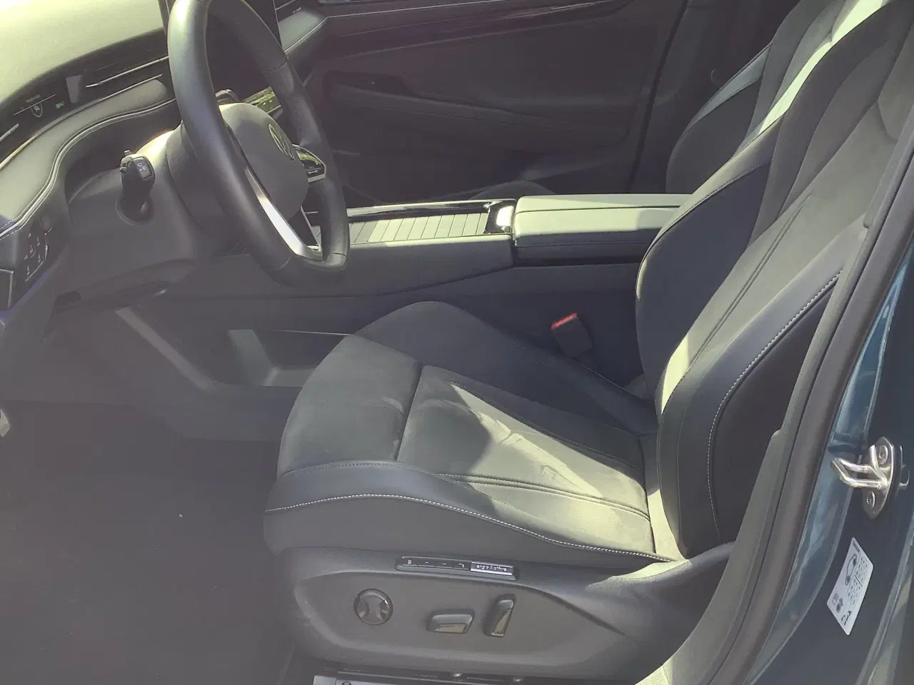 Billede 3 - VW  ID 7 TOURER  med lang udstyrsliste