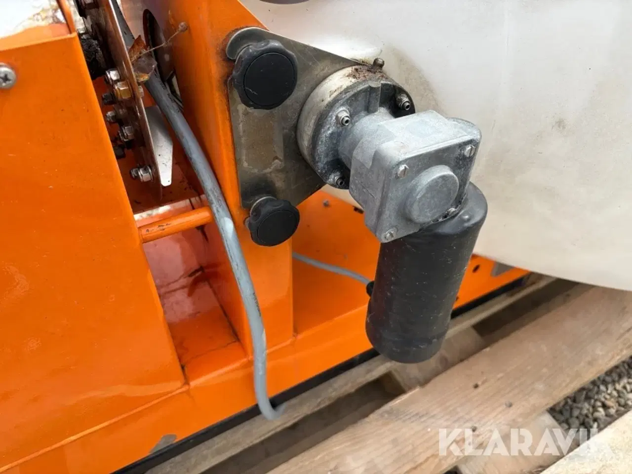 Billede 12 - Saltspreder Lehner Polaro 170