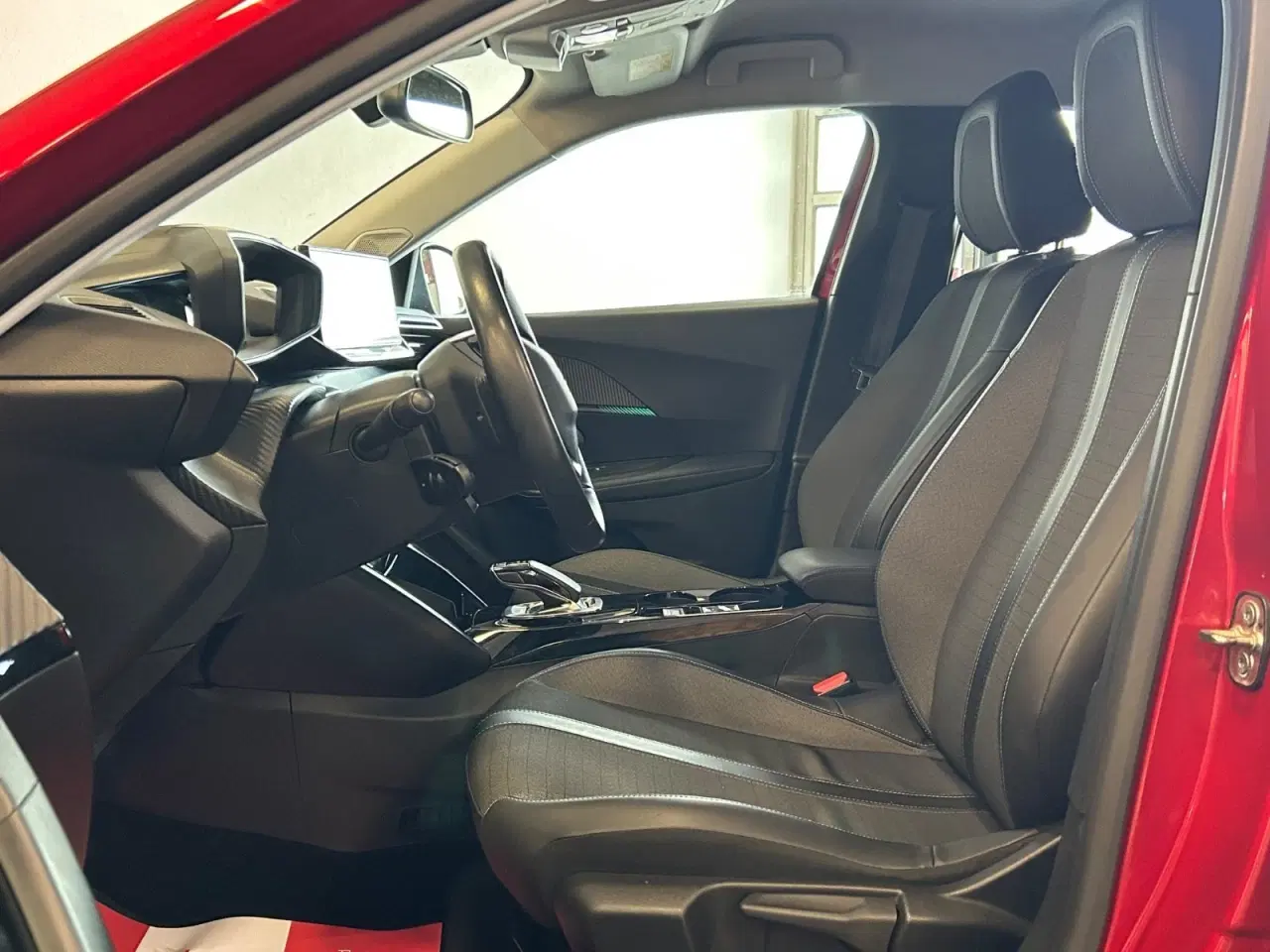 Billede 9 - Peugeot e-2008 50 Allure Pack