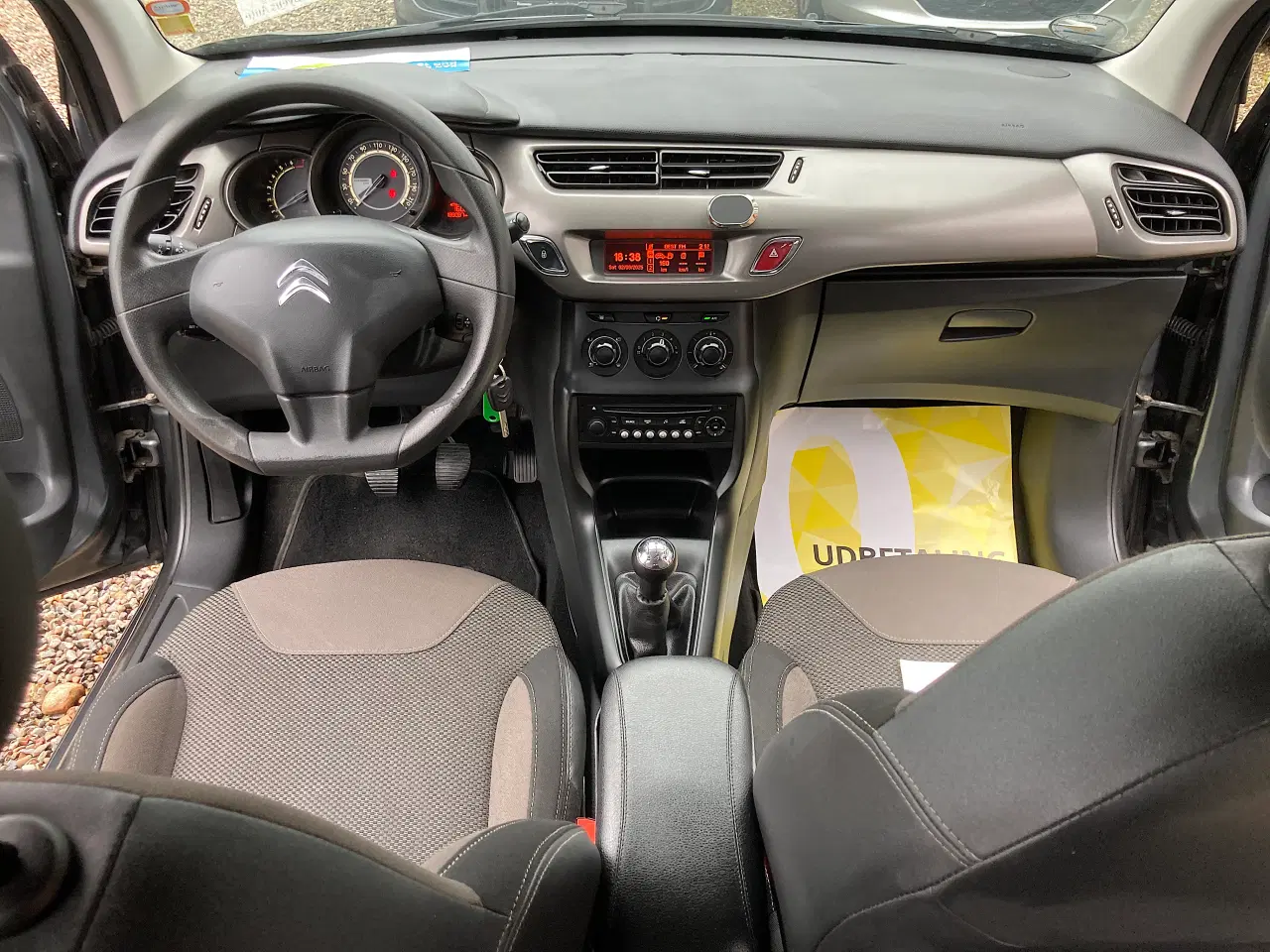 Billede 8 - Citroen C3 Nysyn Pæn og velholdt