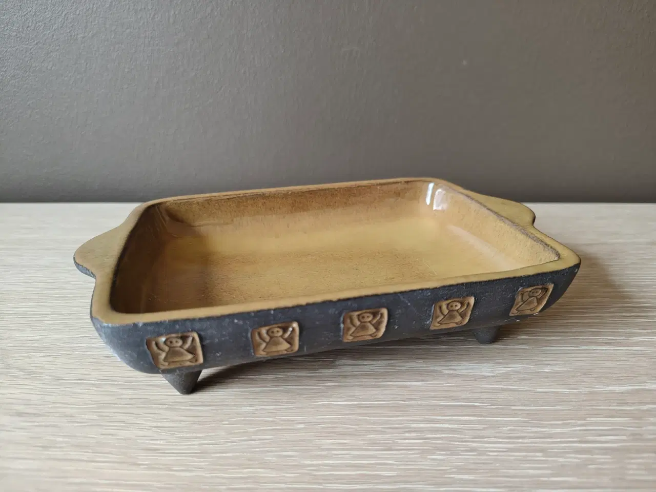 Billede 2 - Fin bordfad fra Berg keramik