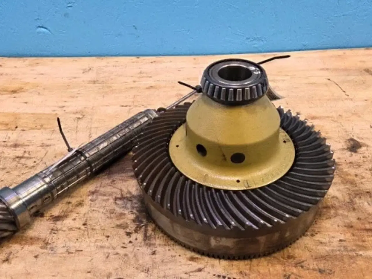 Billede 12 - John Deere 6300 Differential Sæt AL81493