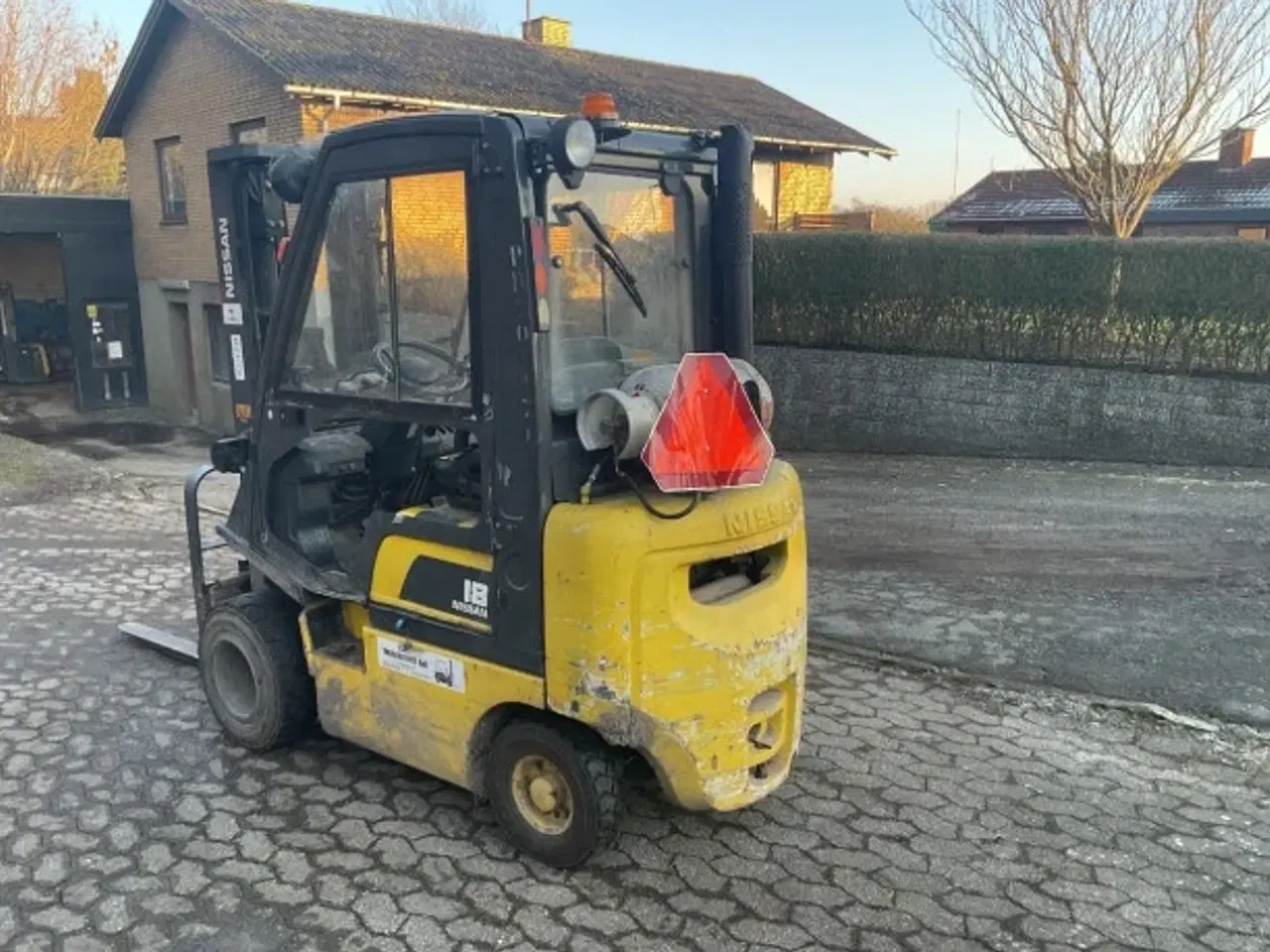 Billede 2 - Nissan 1800kg. Gastruck med Triplexmast