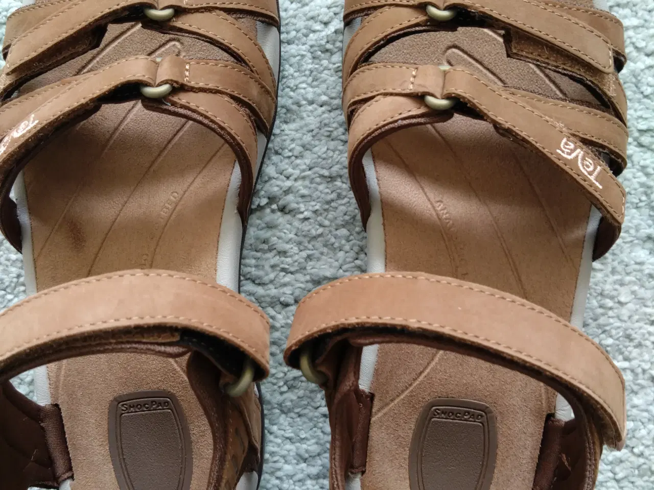 Billede 2 - Teva sandaler 