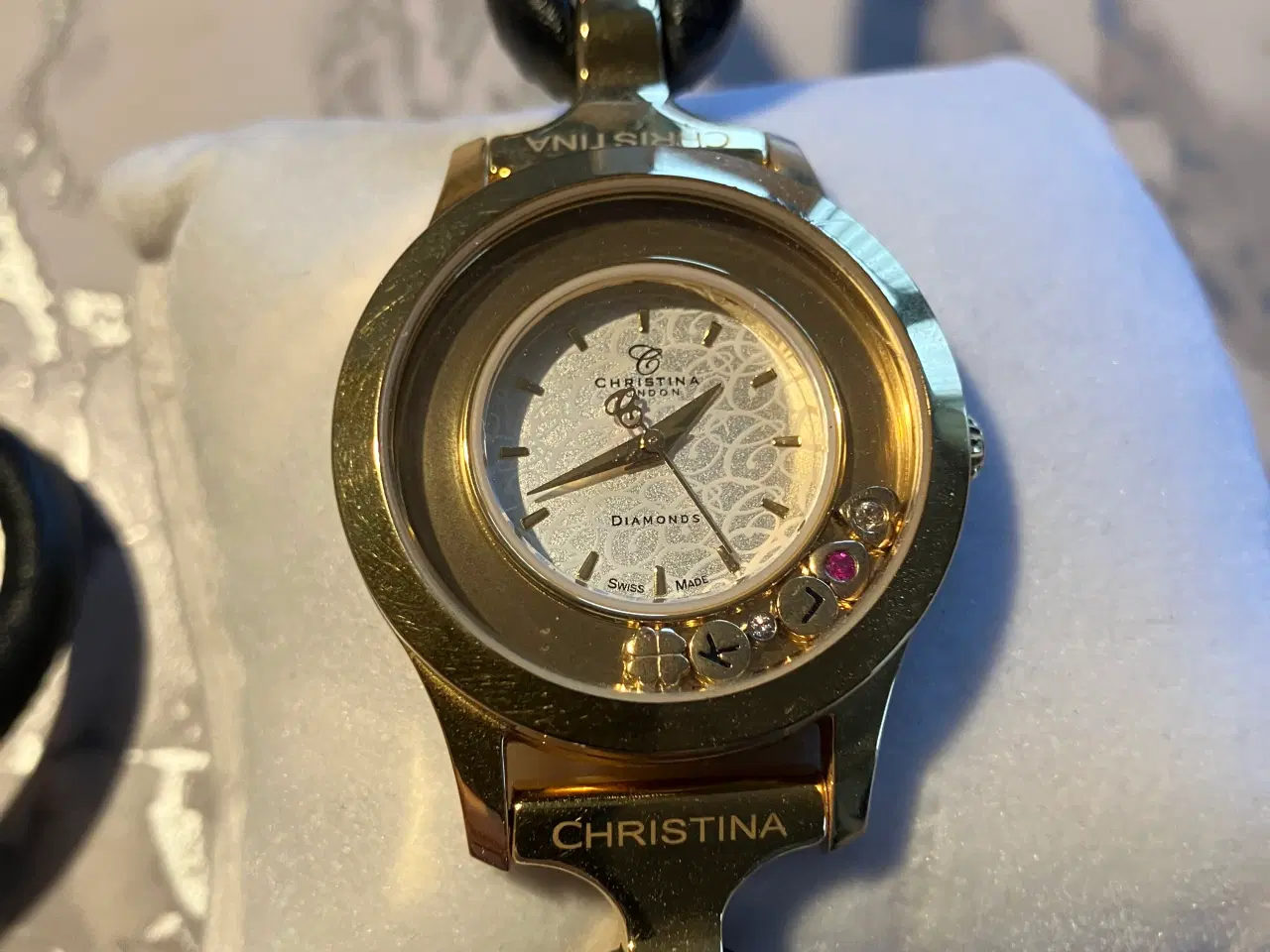 Billede 2 - Armbåndsur.Christina sælges 