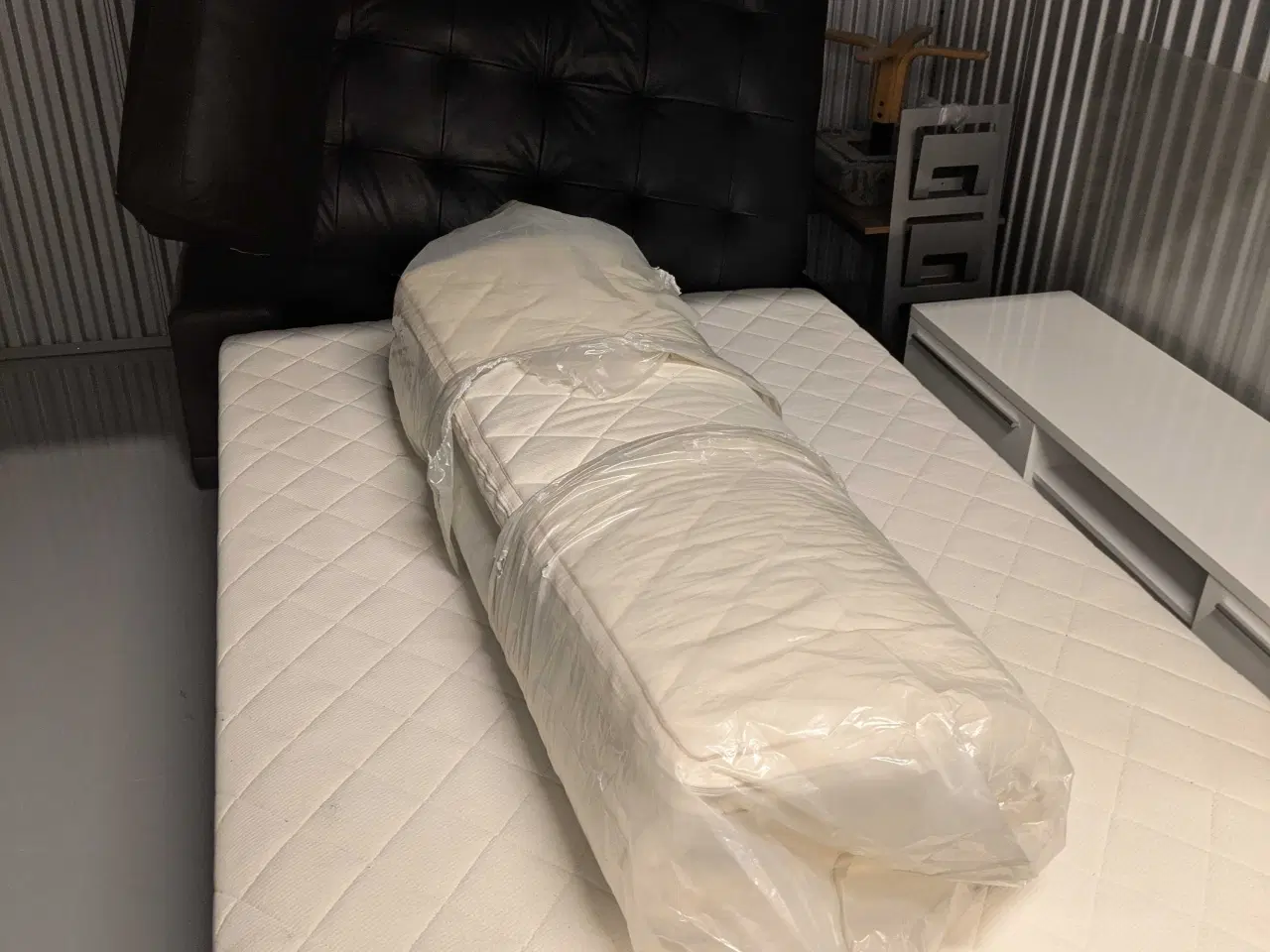 Billede 5 - Dreamzone Gold B30 seng - 140x200 cm