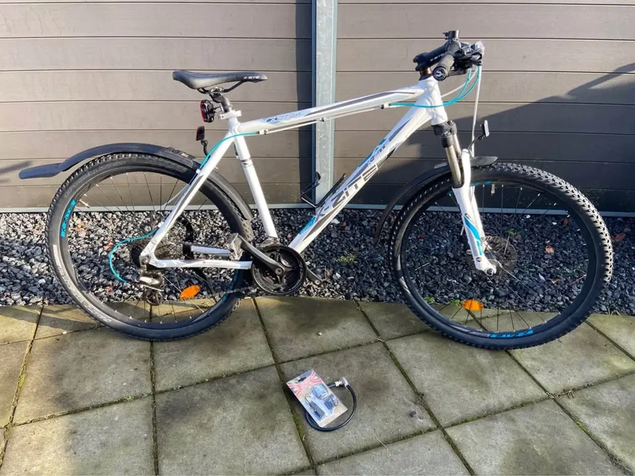 Billede 1 - X-Zite. 27,5Hjul, 24gear, 53 cm. stel