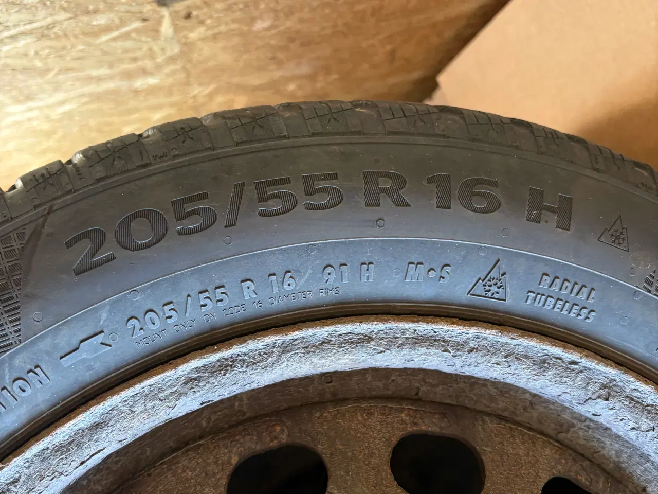 Billede 2 - Stålfælge med vinterdæk