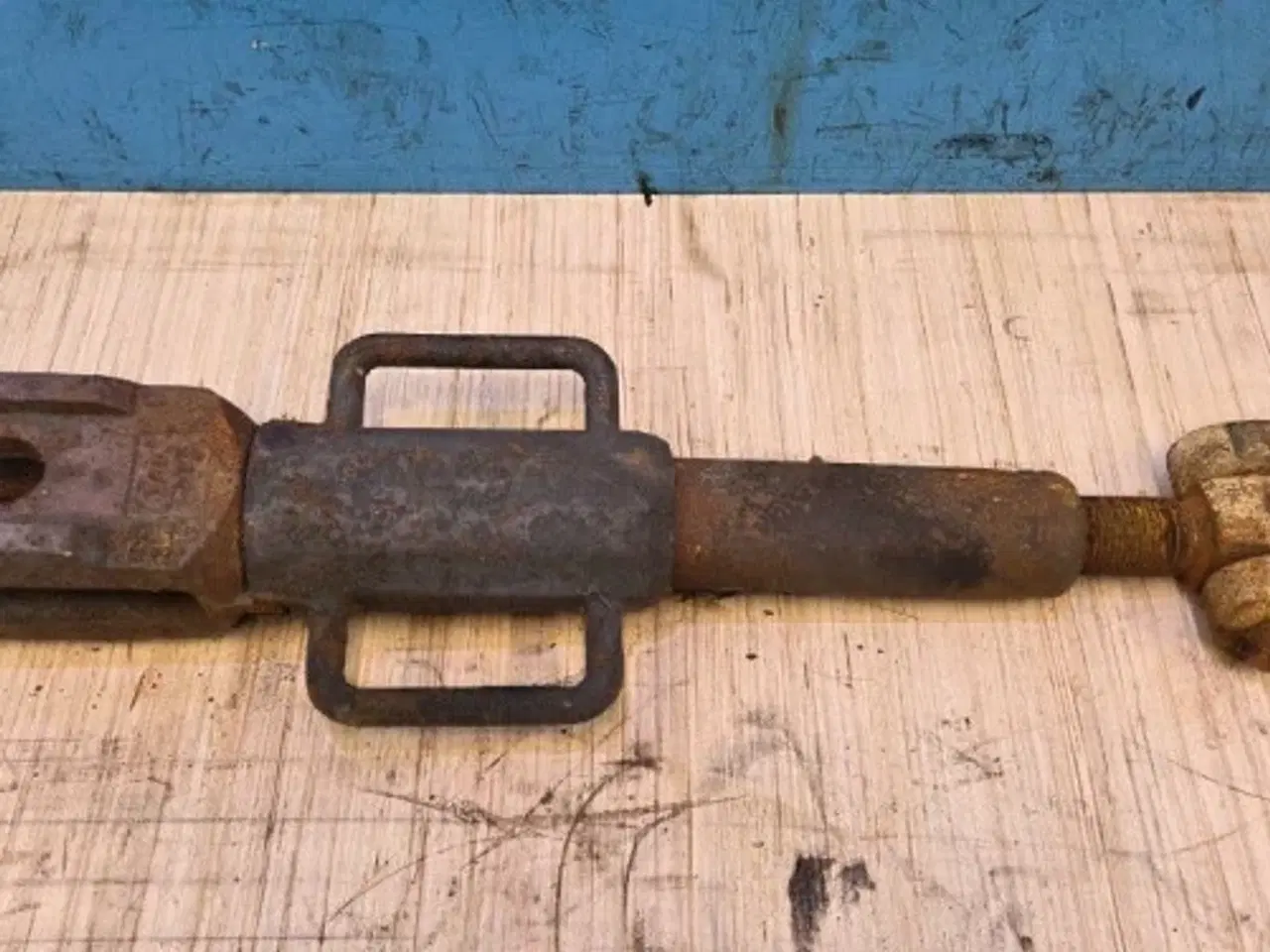 Billede 6 - Valtra T213 Liftspindel ACV0200680