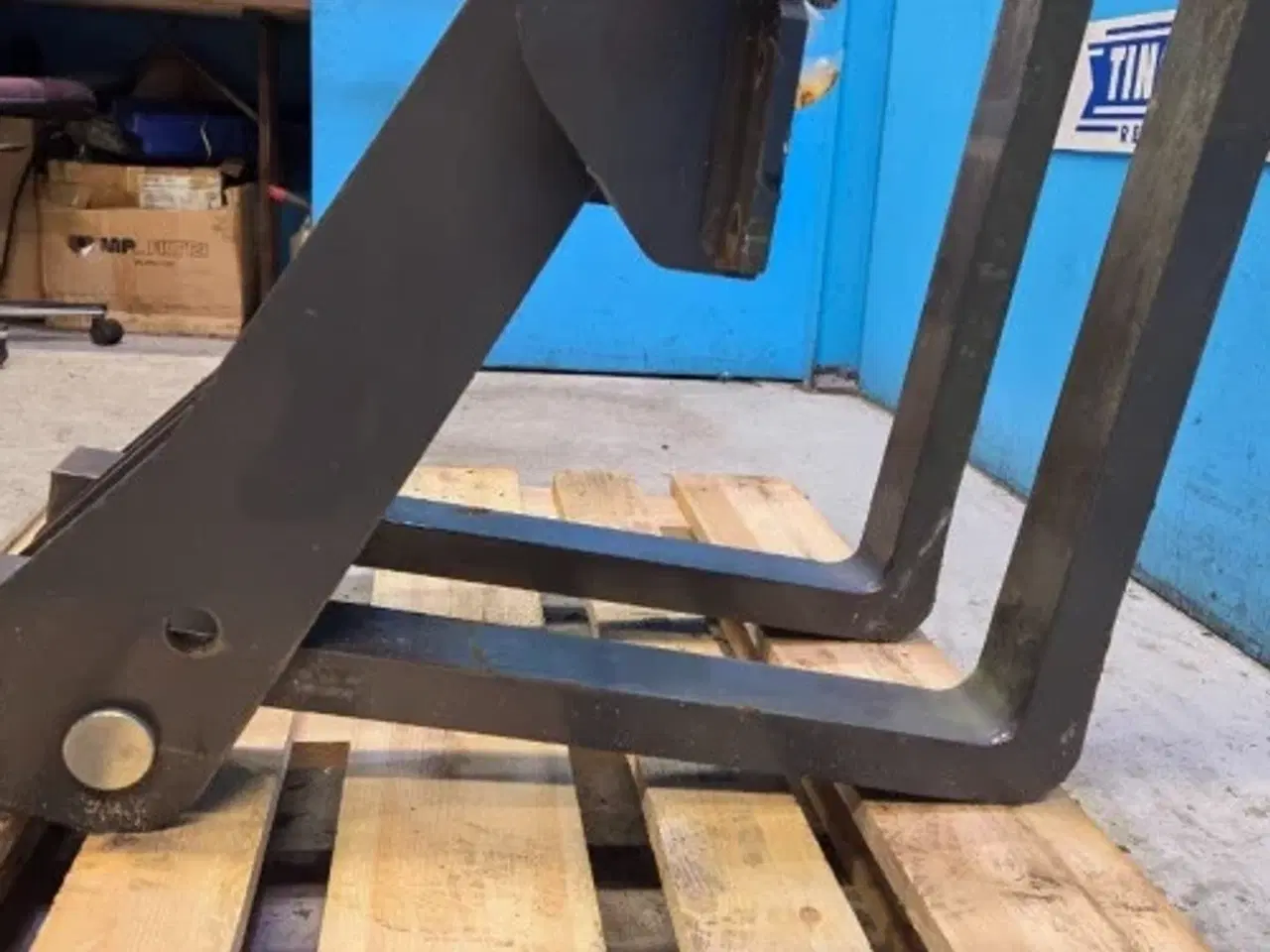 Billede 13 - New Holland B115C Pallegafler Kit 87310367