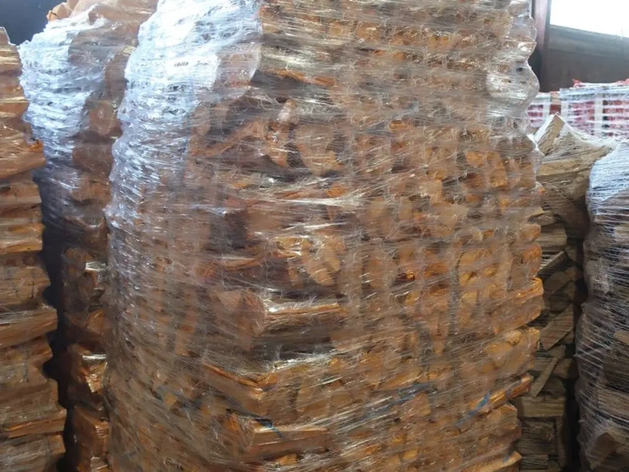 Billede 1 - 150 ps. Brænde af nåletræ