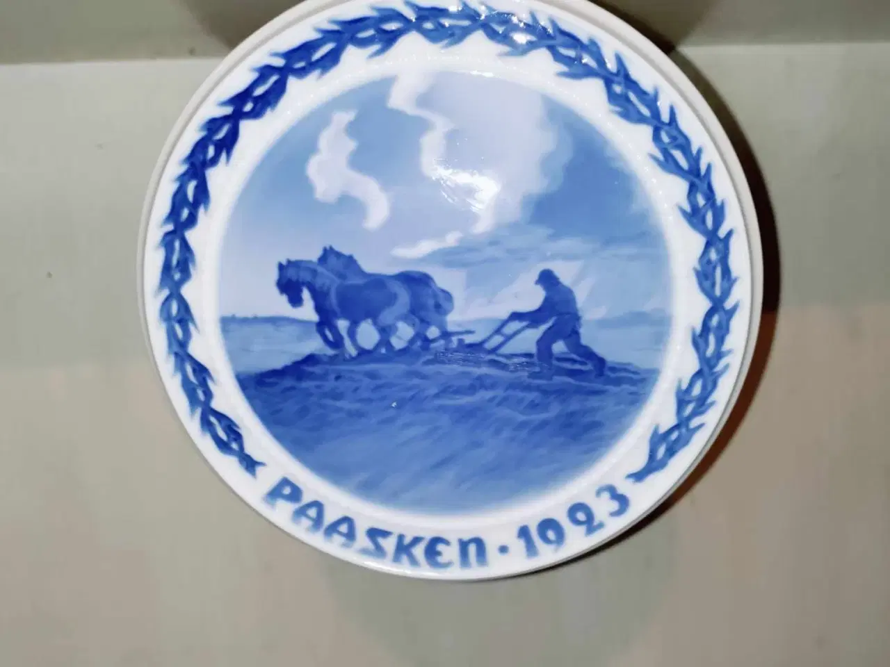 Billede 2 - super fin påskeplatte fra b&g 1923