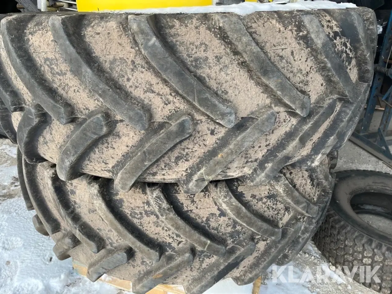 Billede 9 - Tvillinghjul John Deere bag 620/70-42 med låse 2 styk