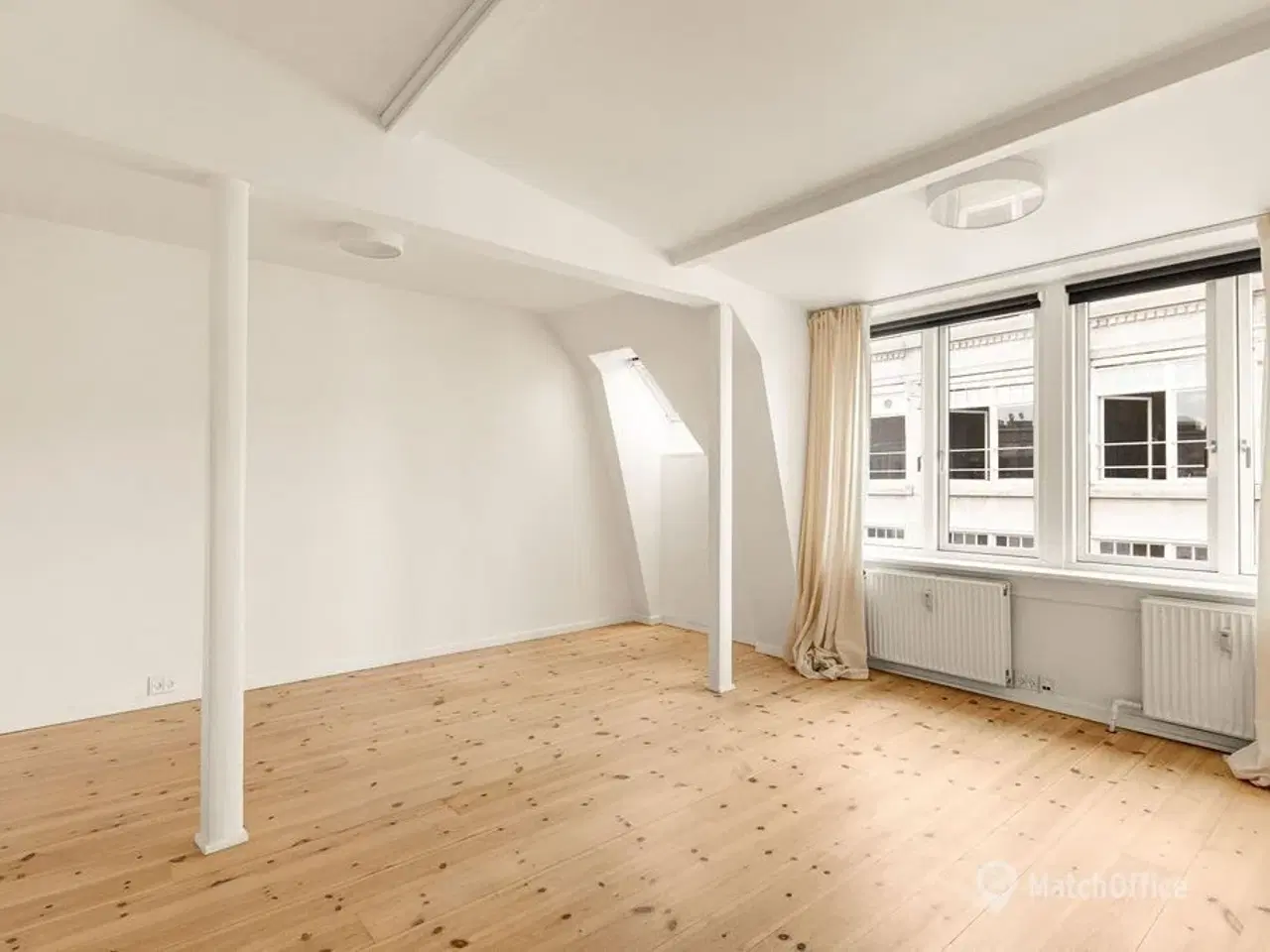 Billede 19 - INGEN BINDING - Nyistandsat og indbydende kontor på 473 m² med privat tagterrasse