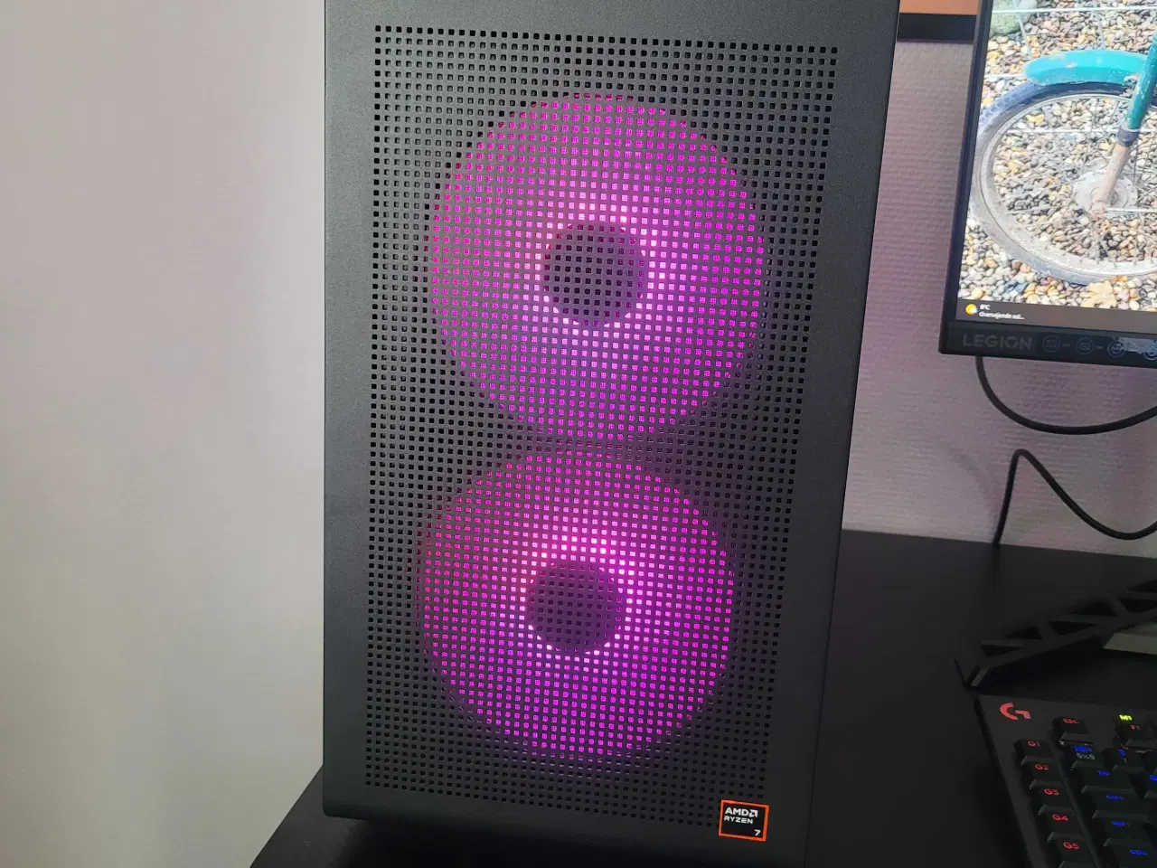 Billede 1 - RTX 5070 gamer setup