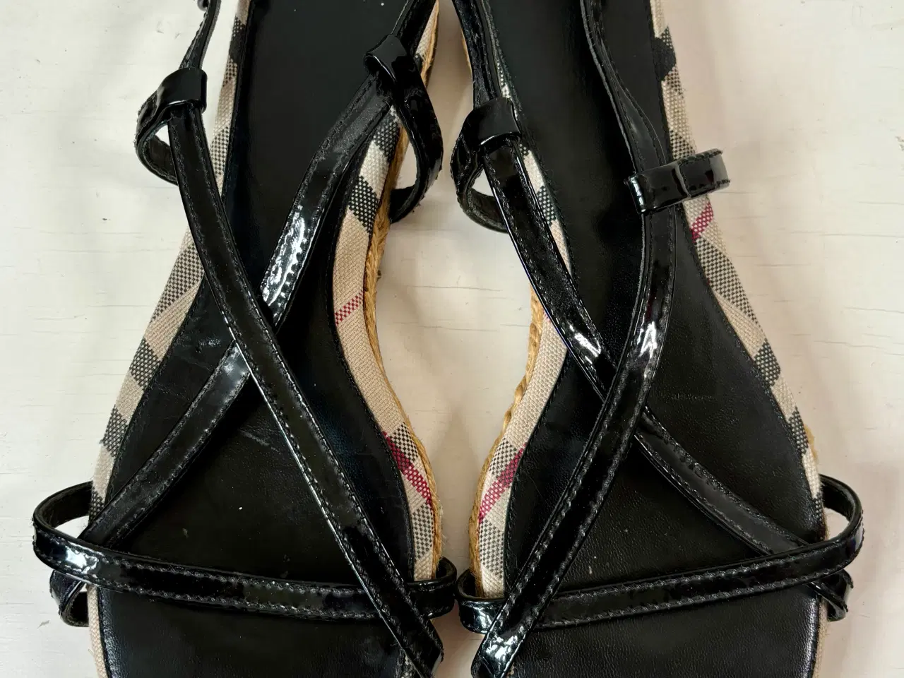 Billede 2 - Burberry, sandaler, str 39