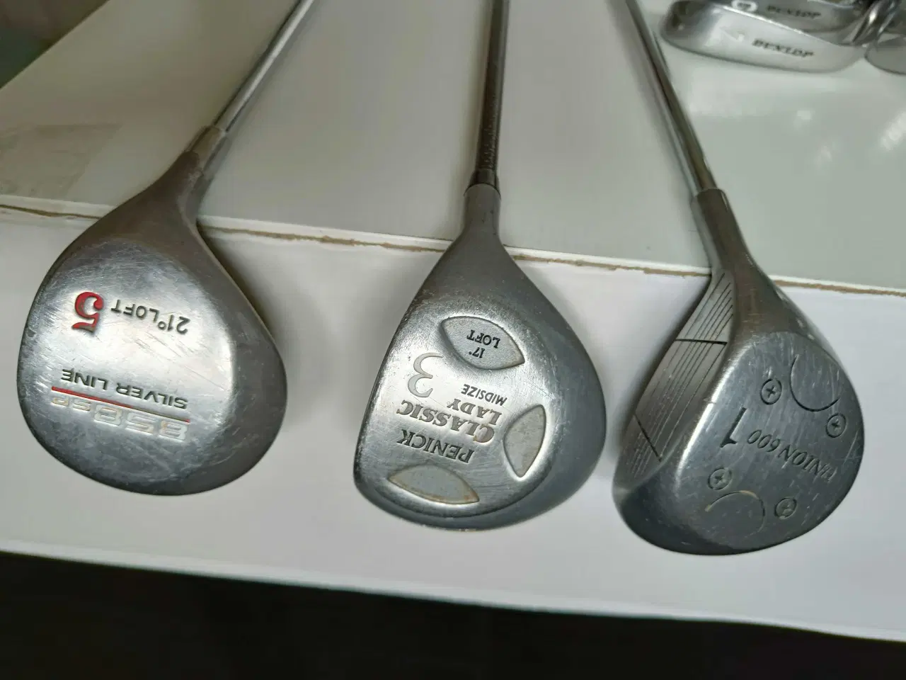 Billede 8 - Dunlop golfkøller sæt med standbag og stålskafter.