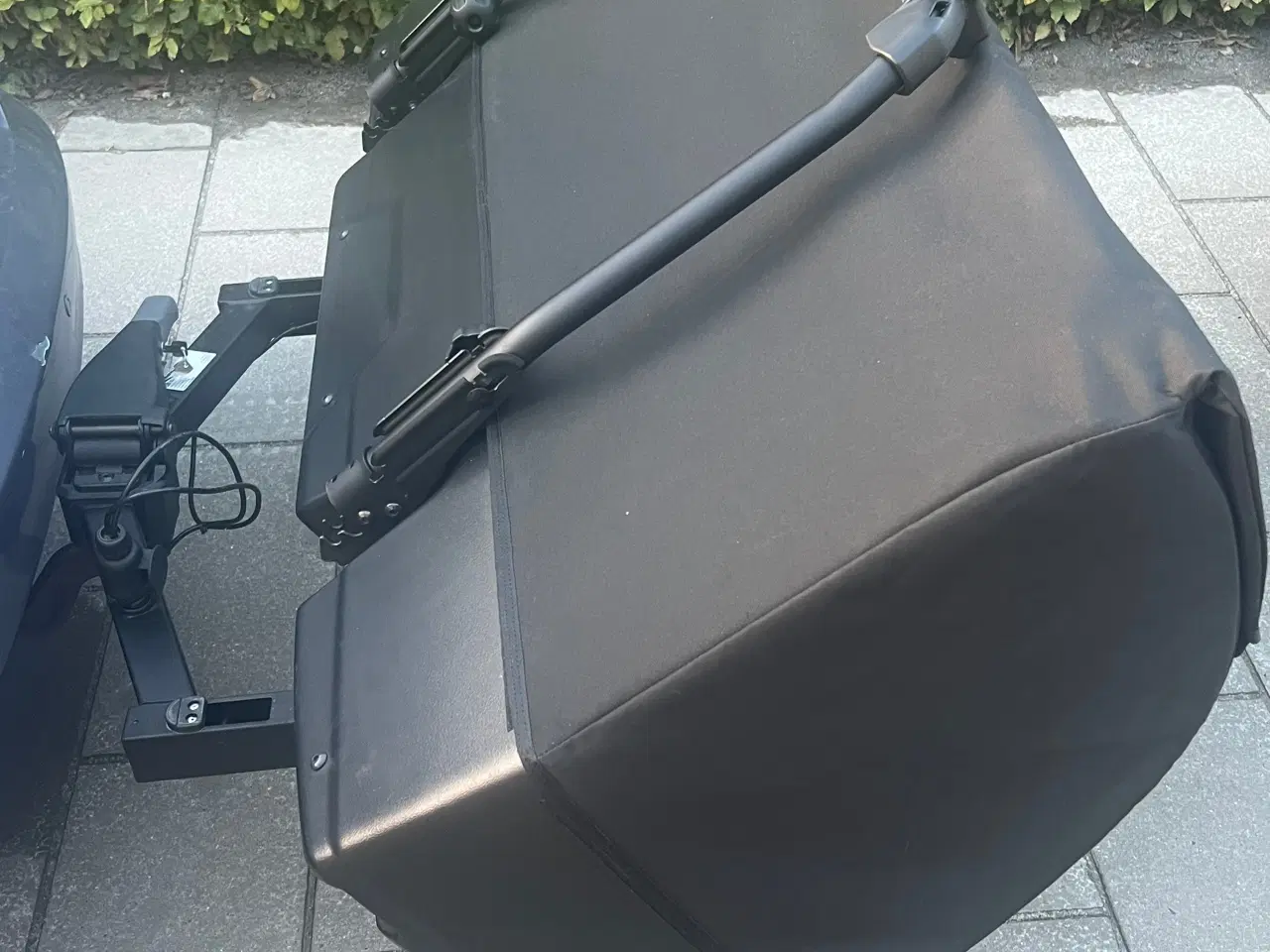 Billede 2 - UDLEJES - Thule Onto 2