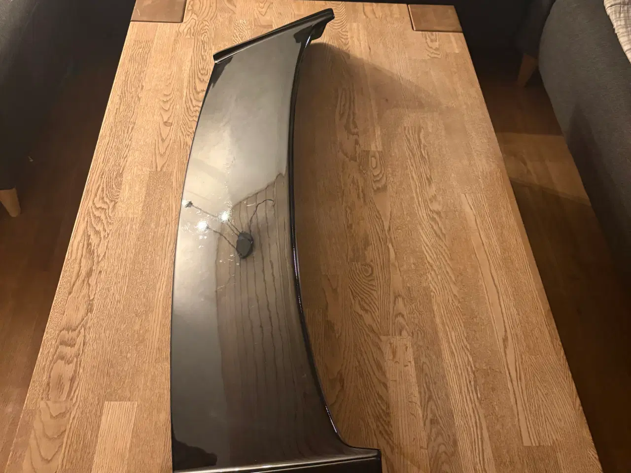 Billede 4 - Tagspoiler til Golf 6