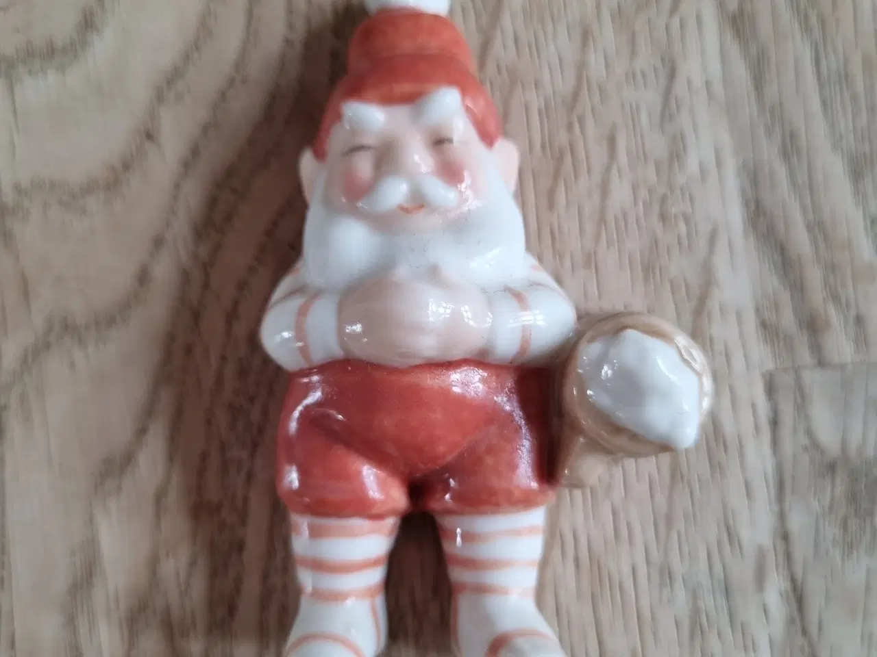 Billede 1 - Royal copenhagen pixie nisse 