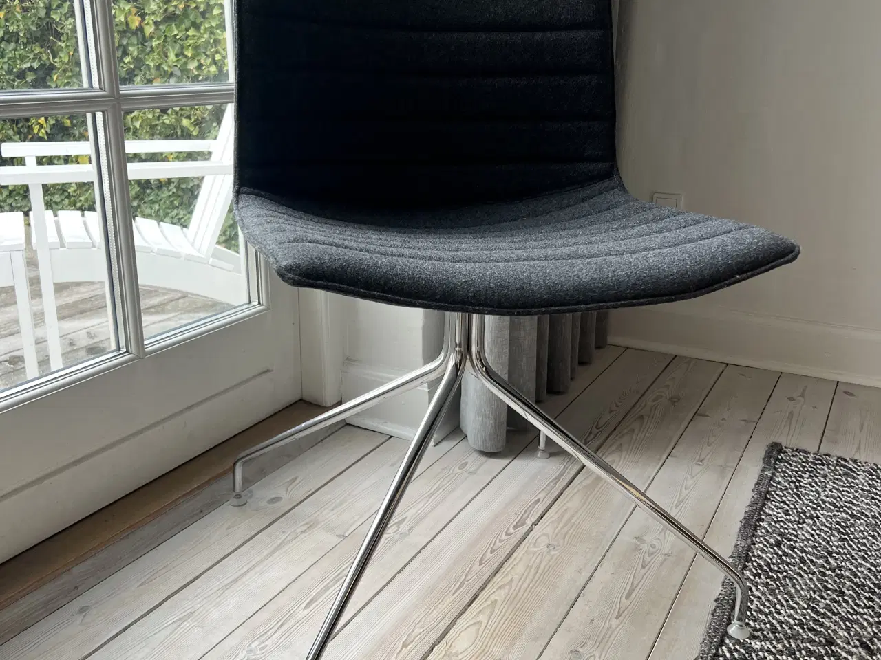 Billede 3 - 6 grå Arper Catifa stole