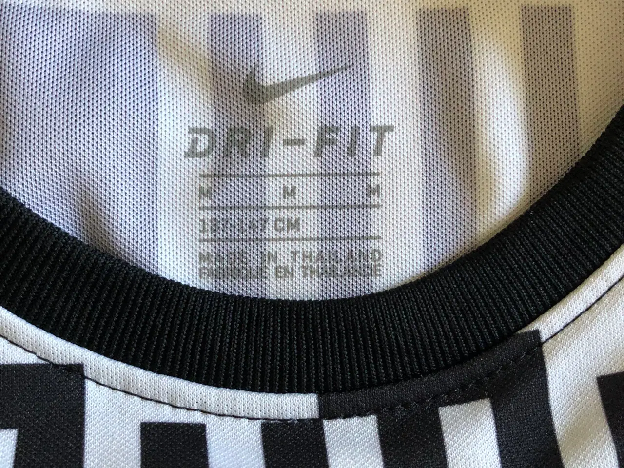 Billede 9 - Sports T-shirt til børn  -  samlet