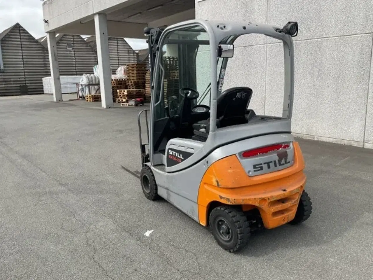 Billede 2 - Still 2 TONS Eltruck medTriplexmast og sideskift kun 3100 Timer