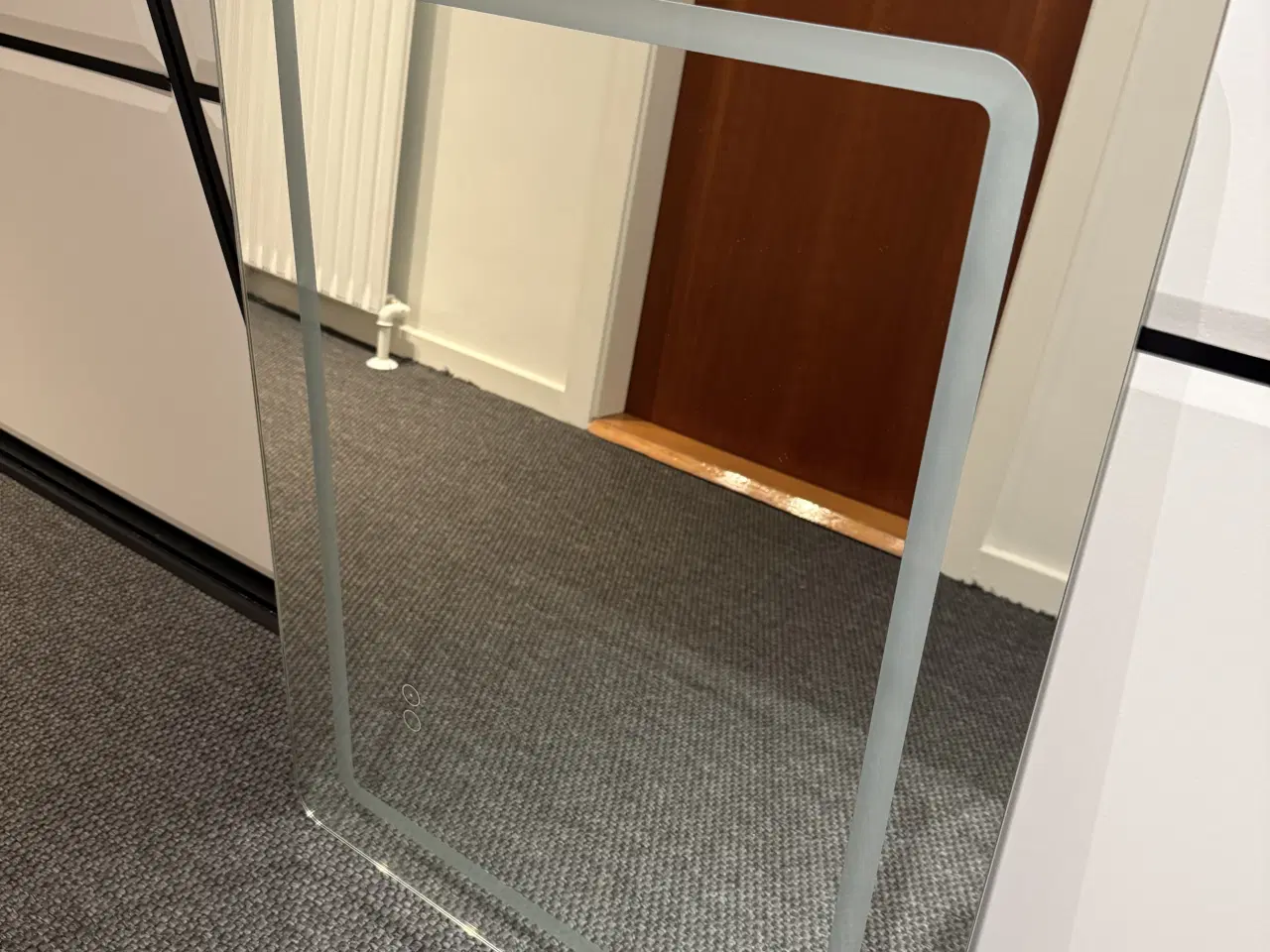 Billede 1 - Firkantet Spejl med LED-lys, 60x80