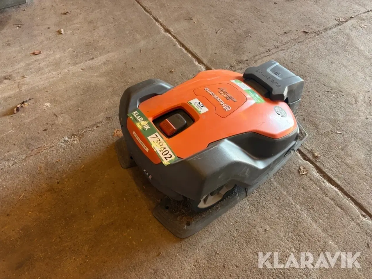 Billede 5 - Robot plæneklipper Husqvarna 520 med ladestation